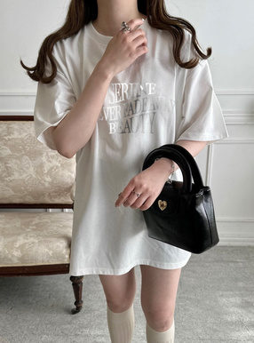 箔プリントロゴTシャツ