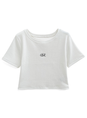 ショート丈メタルロゴテレコリブTシャツ