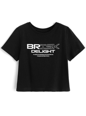 ロゴプリントショート丈Tシャツ