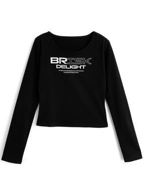 ロゴプリントショート丈Tシャツ