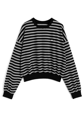 ボーダー柄トップス