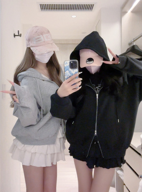 プレートダブルジップスウェットパーカー