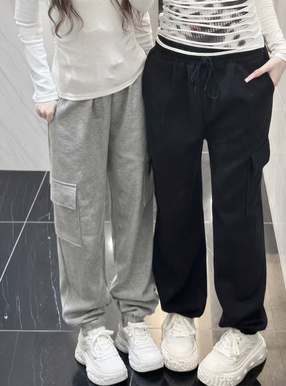 カーゴスウェットパンツ