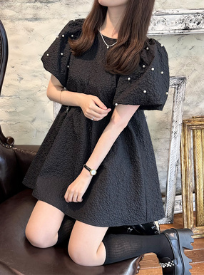 パールふくれジャガードフレアミニワンピース