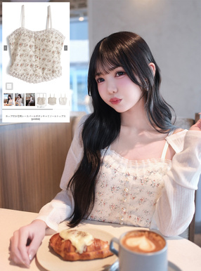 カップ付き花柄レースパールボタンキャミソールトップス