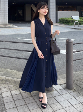 ベルト付きサイドプリーツノースリーブワンピース