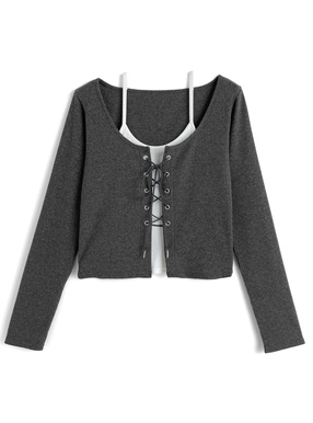 レイヤード風レースアップリブトップス