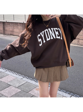 オーバーサイズロゴ刺繍スウェットトップス