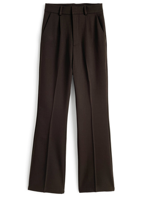 センタープレスタックフレアパンツ