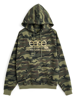 カモフラージュ柄ロゴプリントスウェットパーカー