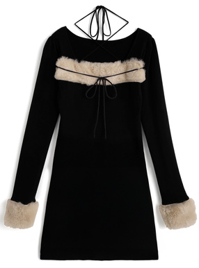 ファーホルターネックリボンニットワンピース