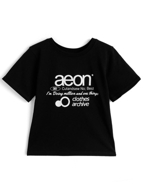 ロゴプリントTシャツ