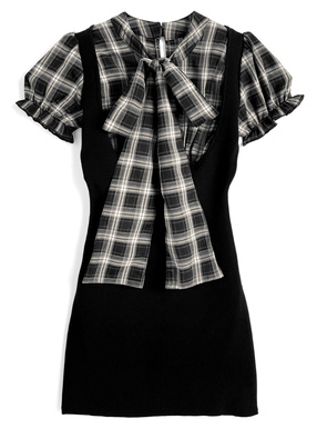 チェック柄ボウタイドッキングニットミニワンピース