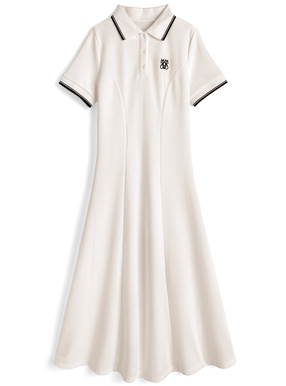 ロゴ刺繍ポロワンピース