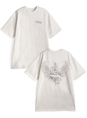 グラフィックプリントTシャツ