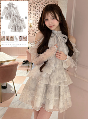 花柄ショルダーオープンリボンアメスリティアードミニワンピース