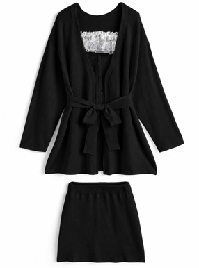 レースフリルベアトップ×ガウン×ミニスカートニットセットアップ