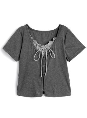 ネックフリルリボンレイヤード風トップス