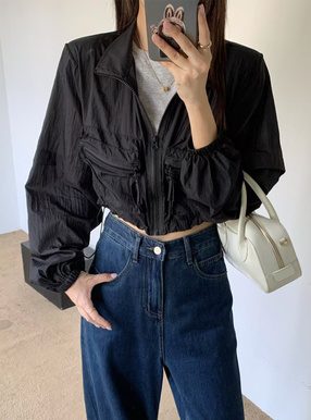ナイロンスタンドカラーショート丈ブルゾン
