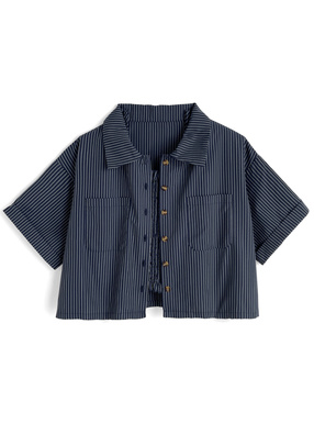 ストライプ柄シャツ×シャーリングキャミソールアンサンブル