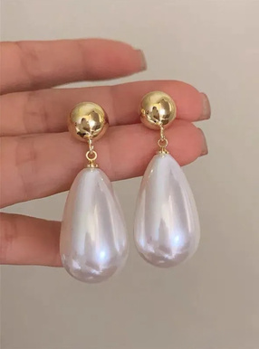 ティアドロップパールピアス
