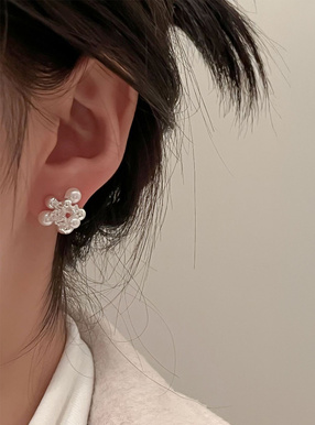 パールビジューピアス