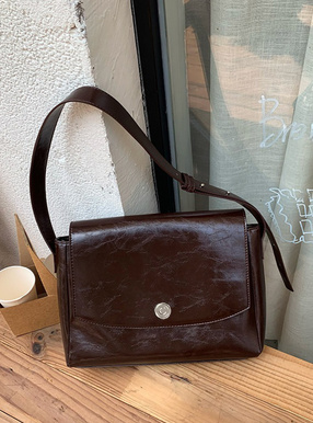 スクエアビッグショルダーバッグ