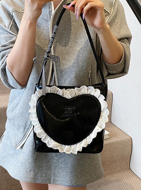 リボン付きハートレースショルダーバッグ