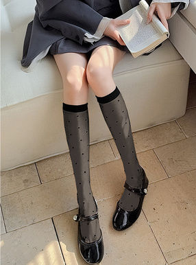 ドット柄シアーハイソックス