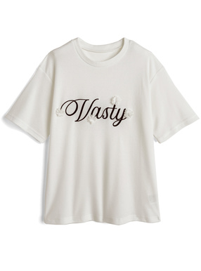 フラワーモチーフロゴ刺繍トップス