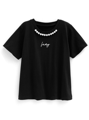 パールネックロゴプリントTシャツ