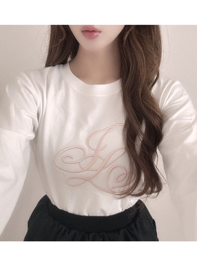 刺繍ロゴTシャツ