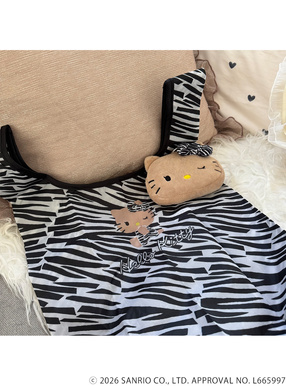 サンリオキャラクターズコラボ　ゼブラ柄日焼けハローキティミニポーチ付きエコバッグ