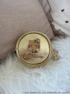 サンリオキャラクターズコラボ　レオパード柄日焼けハローキティサークルポーチ