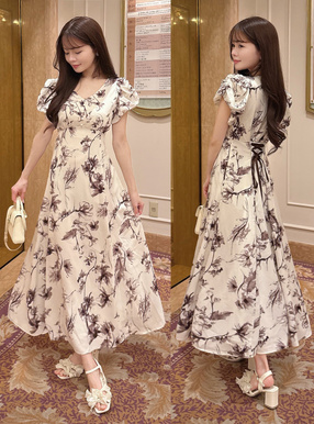 花柄バブルスリーブバックレースアップフレアワンピース