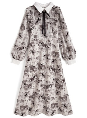 リボンタイ付き花柄フリルワンピース
