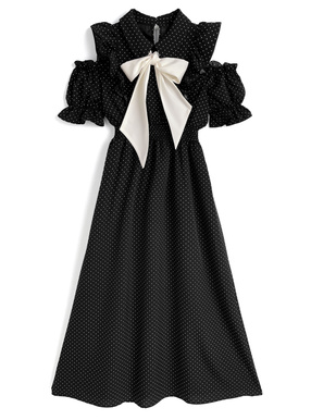 リボンタイ付きドット柄ショルダーオープンフリルワンピース