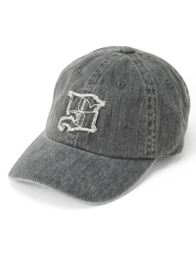 ロゴ刺繍キャップ