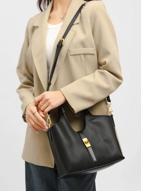 2Wayポーチ付きハンドバッグ