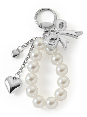 パールリボンハートチャーム