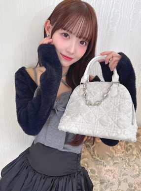 2Wayチャーム付きファーキルティングバッグ