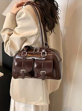 ダブルポケットショルダーバッグ