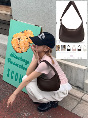 ハーフムーンワンハンドルバッグ