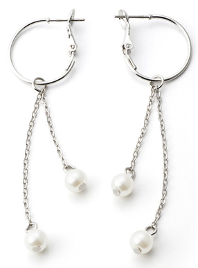 パールチェーンフープピアス