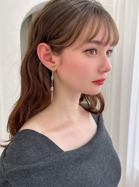 クリアビーズチェーンロングイヤリング