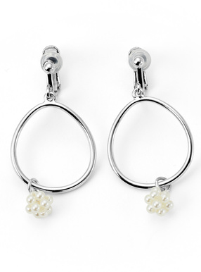 パールフープイヤリング