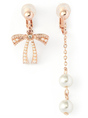 リボン＆パールチェーンアシンメトリーイヤリング