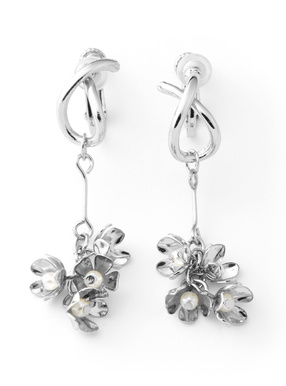 パールフラワーイヤリング