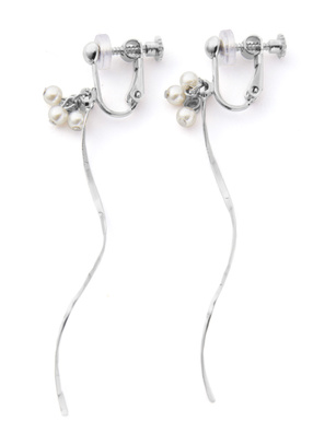 パールニュアンスロングイヤリング