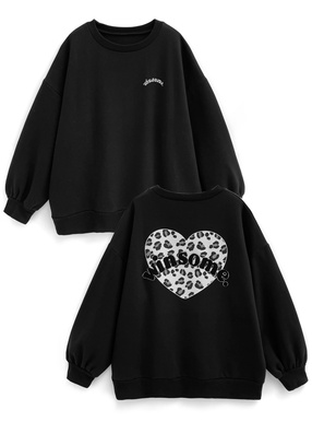 レオパード柄ハートロゴスウェットトップス